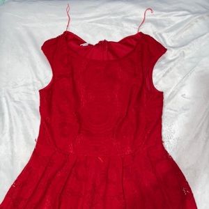 London times petites -Red (size:12p)